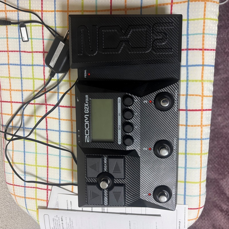 ZOOM G2X FOUR Effects & Amp Emulatorの画像